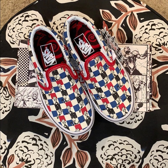customize vans online